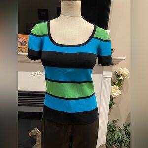 Short sleeve sweater size S